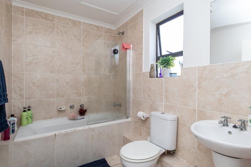 To Let 1 Bedroom Property for Rent in Plumstead Western Cape